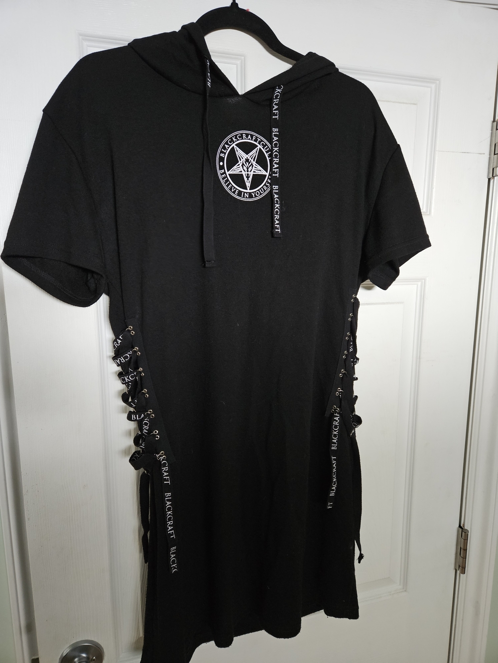 Blackcraft Cult Black Short-Sleeve Hooded Tunic Shirt with Side Lace Detail